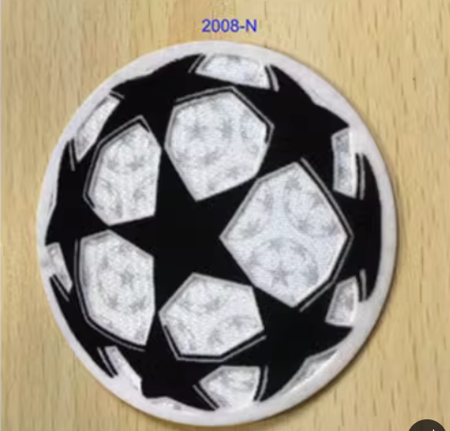 Naszywki piłkarskie Piłki sportowe Aplikacje robić naprasowania na naszywkę robić koszulki piłkarskiej najwyższej jakości: Miedzi