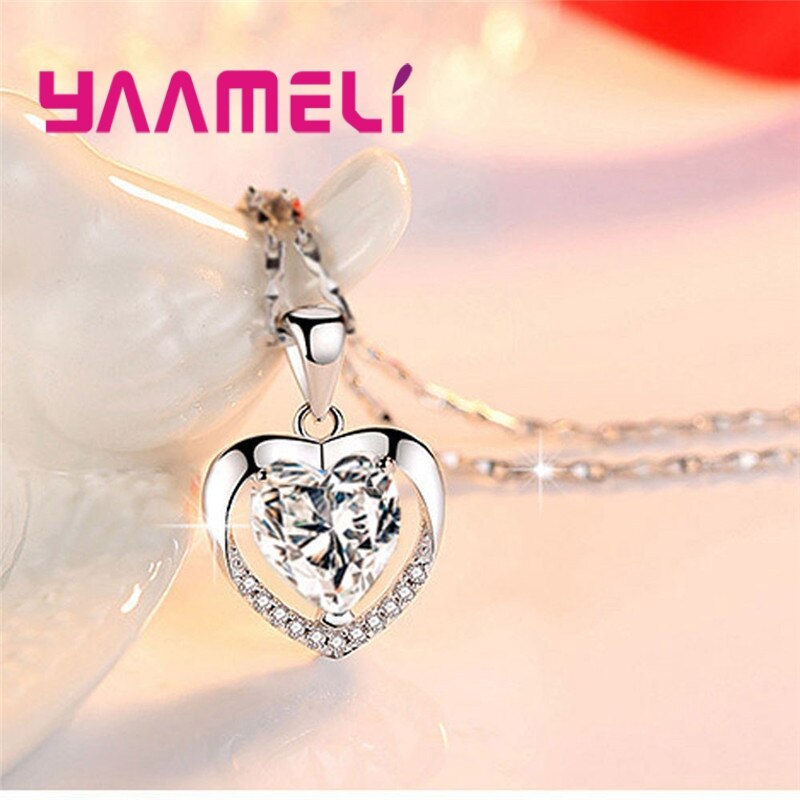 Einzigartige halskette mit herzförmigem anhänger aus sterlingsilber 925 ozeanblau und weiß mit zirkonia-kristallen – ein accessoire für damen, partys und weihnachten.