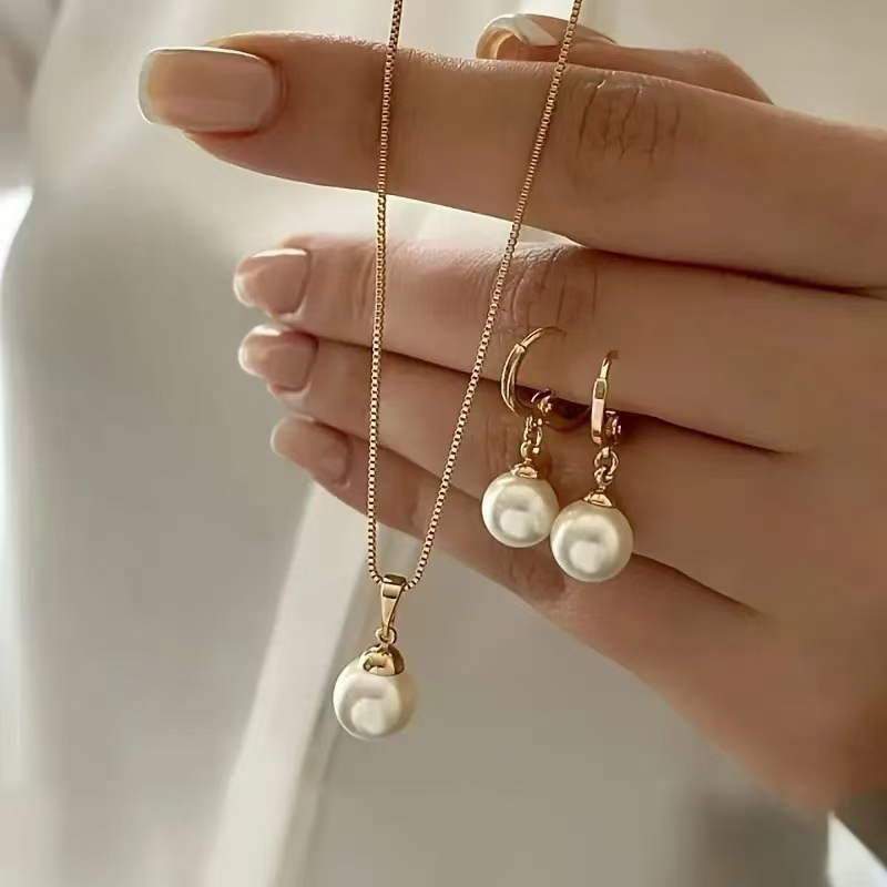 2 Pieces Of Round Pearl Jewelry Set, Earrings, Pendants, Necklaces, Ladies' Exquisite And Fashionable Wedding Jewelry Set