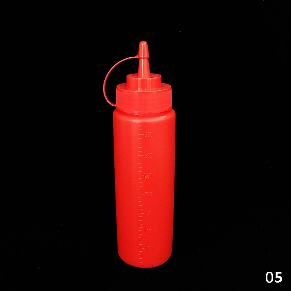 Condiment Squeeze Bottles Sauce Squirt Bottle with Twist On Cap Lids Ketchup Mustard Mayo Sauces Oil Bottles Kitchen Gadget: 12oz-Red