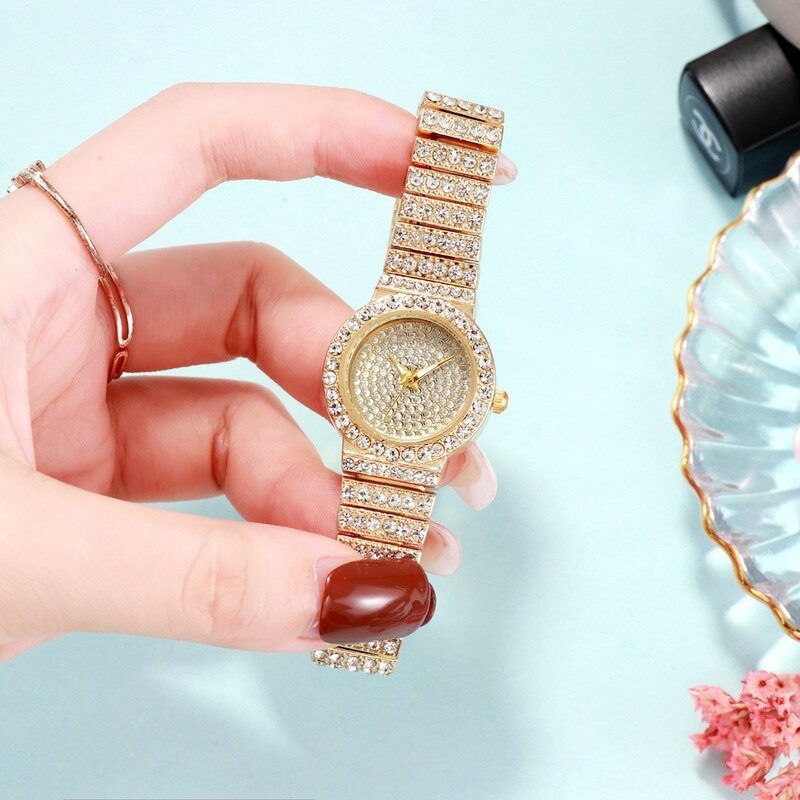 Selling Kleine Ronde Horloge Met Diamant Band Mode Kleine Wijzerplaat Horloge Luxe Lichtgevende Vrouwen Quartz Horloge