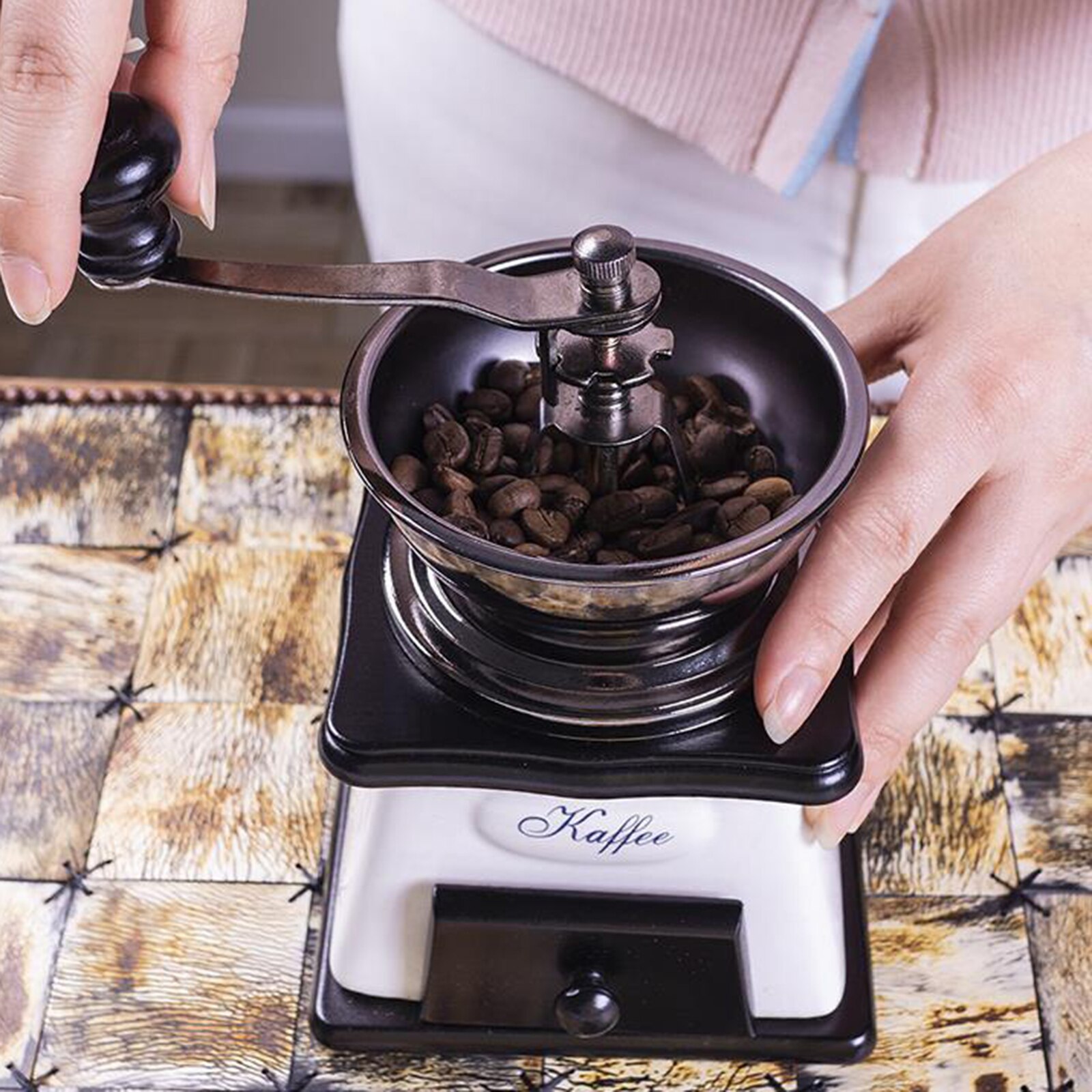 Hand Crank Coffee Grinder Small Coffee Mill Grinding Machine for Nuts Herb Grains