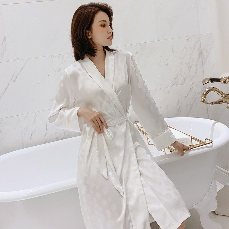 Pajamas Women's Spring and Autumn Atmosphere Nightgown Women's Thin Casual Bath Robe Home Comfortable Leisure Tops