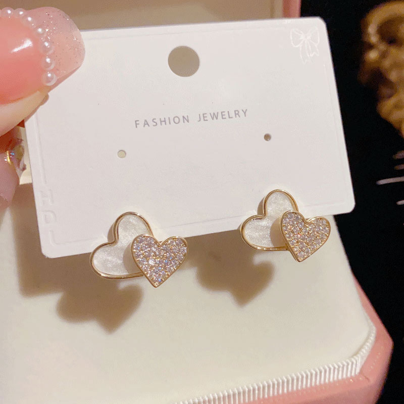 Pendientes colgantes de perlas grises para mujer, aretes elegantes franceses, joyería de de , accesorios de corazón Vintage para , , novedad de 2023: Estampado en caliente