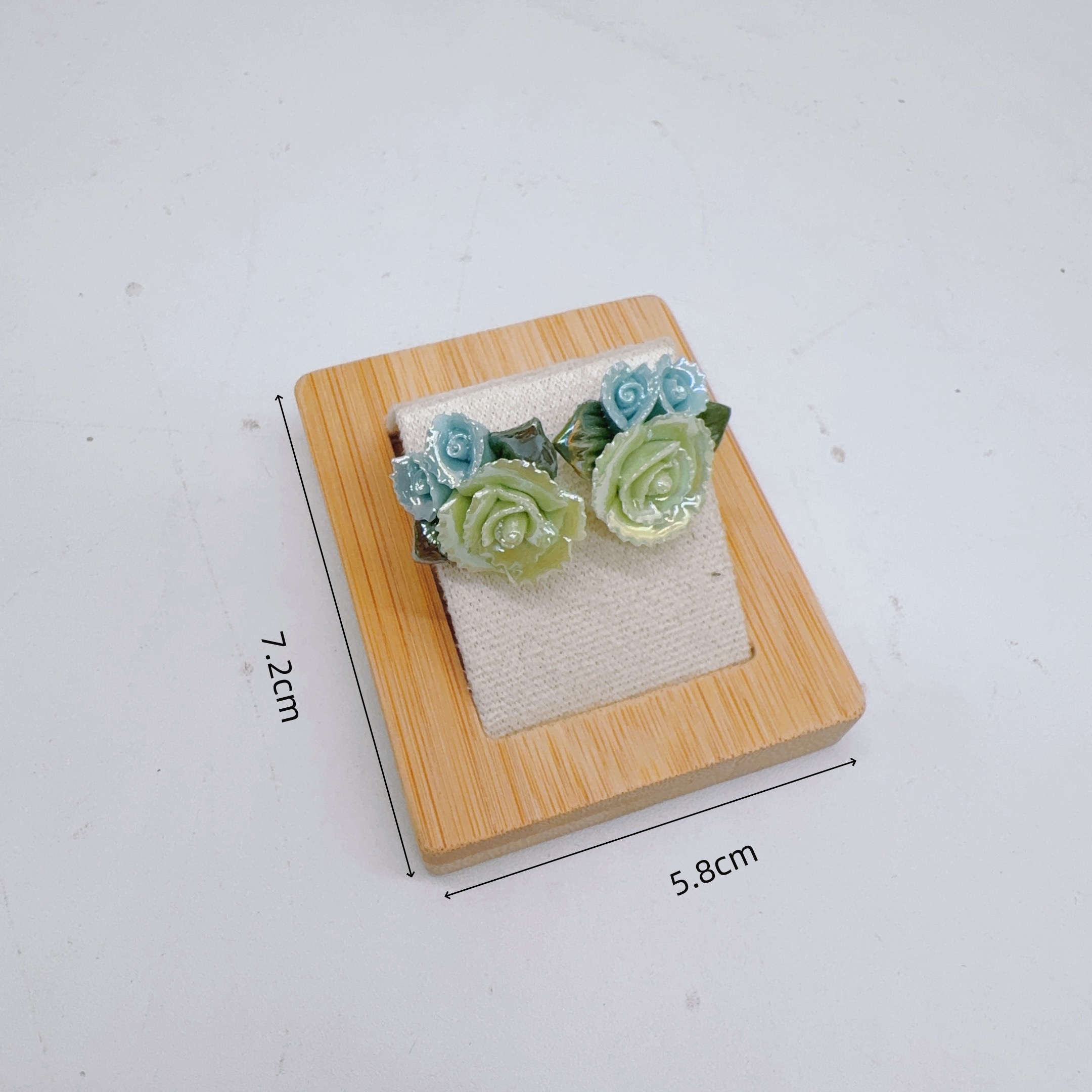Bamboo Wood Earrings Display Stand DIY Velvet PU Leather Jewelry Storage Tray for Window Counter Props Show: Beige