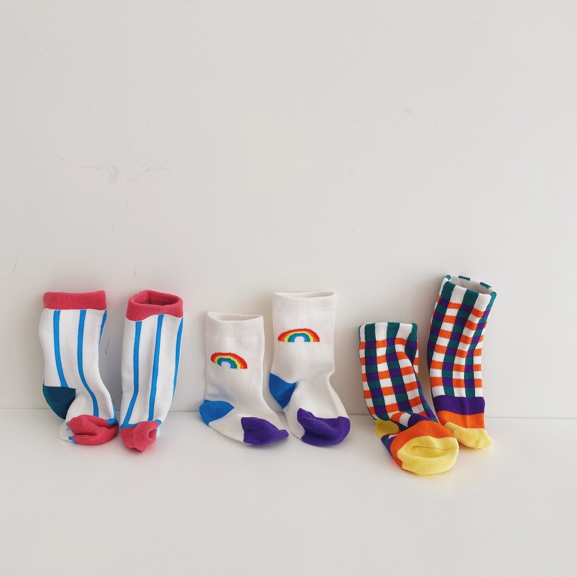 2020 niemowlę rzeczy Dzieci niemowlę dziewczynka tęcza skarpetki niemowlę nowonarodzone maluch chłopcy dziewczęta środkowe skarpetki Bebes modny nadruk bawełniane skarpetki