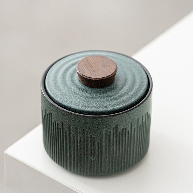 Ceramic Green Tea Caddy Household Storage Tank with Lid Kitchen Condiment Dispenser Sugar Bowl and Salt Bowl Desktop Ornaments