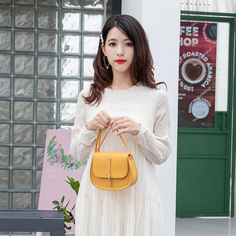 PU Leather Women's Shoulder Bag Autumn Small Lady Messenger Bag Mobile Phone Coin Purse Metal Tassel Soft Leather Saddle Bag