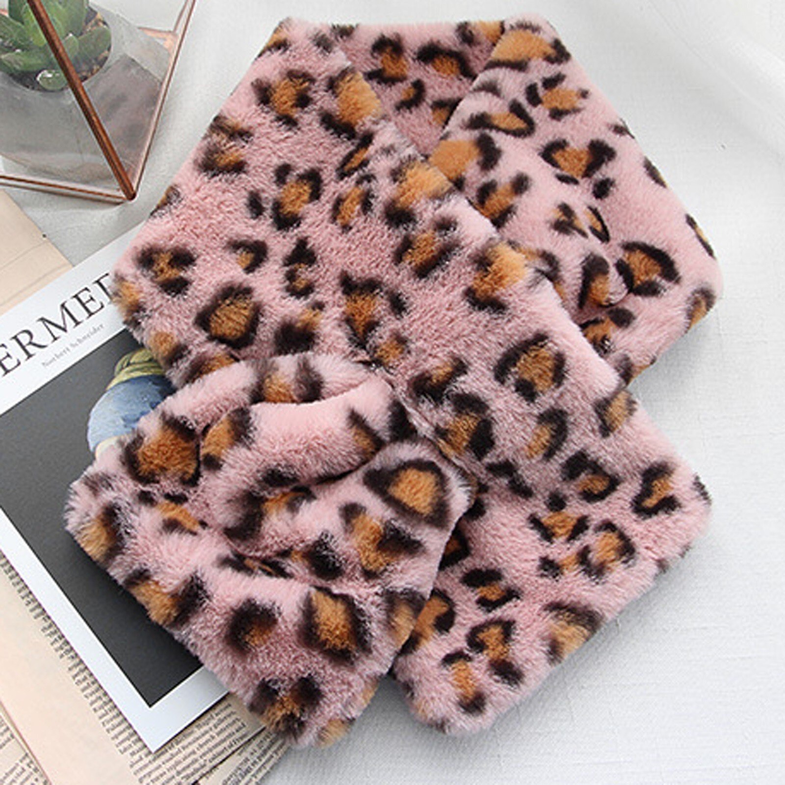 Women Leopard Print Scarves Wraps Winter Faux Villus Scarf Outerwear Lady Pearl Scarf Warm Multi-purpose Shawl Scarf Scarves