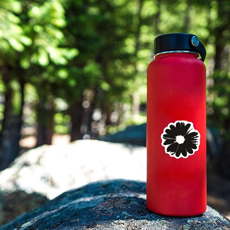 50Pcs Cartoon Colorful Small Daisies Chrysanthemum Decal StickersVinyl For Guitar Laptop Skateboard Cartoon Waterproof Sticker