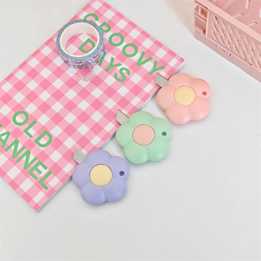 2022 Portable Cute Mini Utility Knife Diy Art Cutter Knifes Paper Cutting Art Knife Student School Office School Supplies