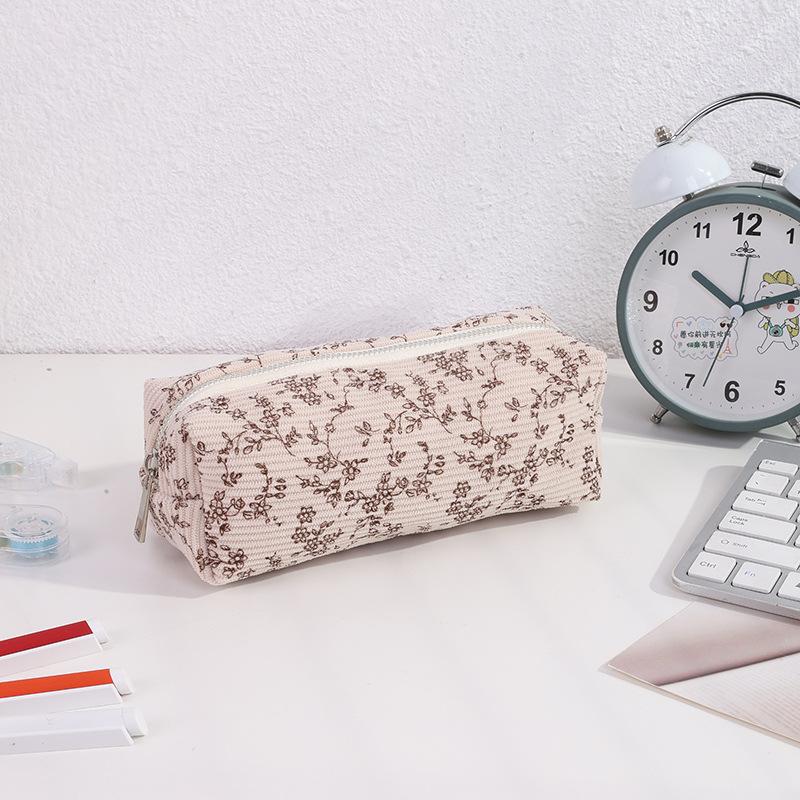 Cute Printed Pencil Case Aesthetic Retro Floral Pencil Pouch Flower Cosmetic Bag Large Capacity Stationery Organizer Supplies: PURPLE