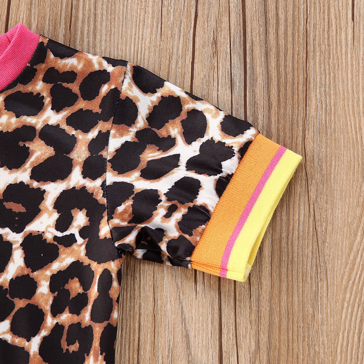 Sommer småbarn barn baby jenter klessett leopardprint kortermede t-skjorter topper+shorts 2 stk
