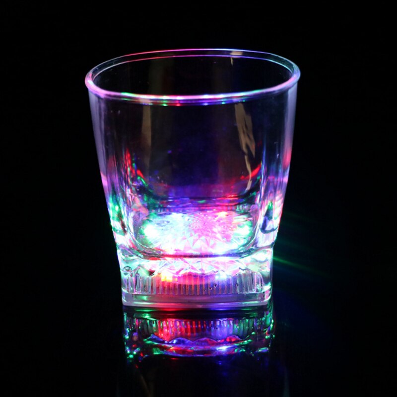 Lumineux Quatuor Tasse De Mariage Bar Festival articles de fête Nouvelle Fantaisie Créative tasse légère Coloré PS