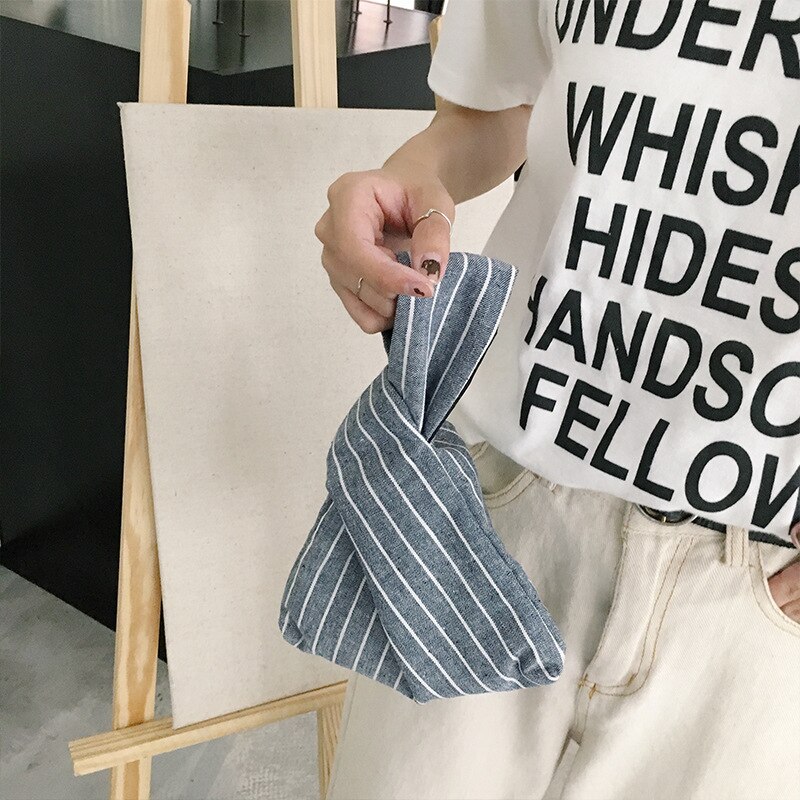 Estilo japonês vento simples nó saco de pulso moeda bolsa do telefone móvel chave pequeno saco grade listra artesanal quadrado algodão tecido saco