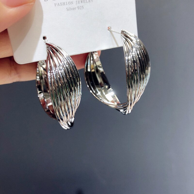 Korea Earrings Metal Geometric Irregular Circle Teardrop Vintage Winter Earrings For Women Girl: E154YIN