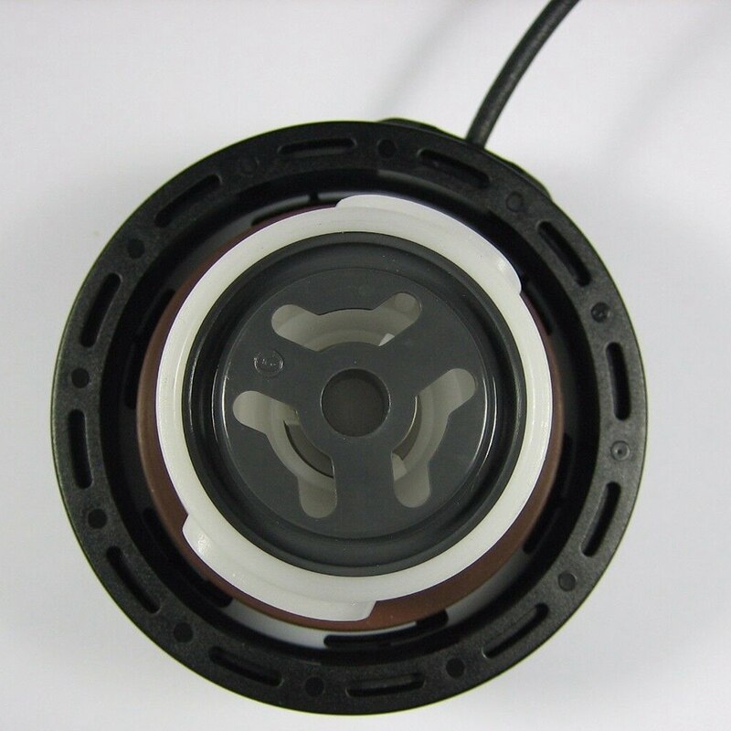 Gas Fuel Filler Cap Fuel Tank Gas Cap for Land Rover LR3, LR4 and Range Rover Sport