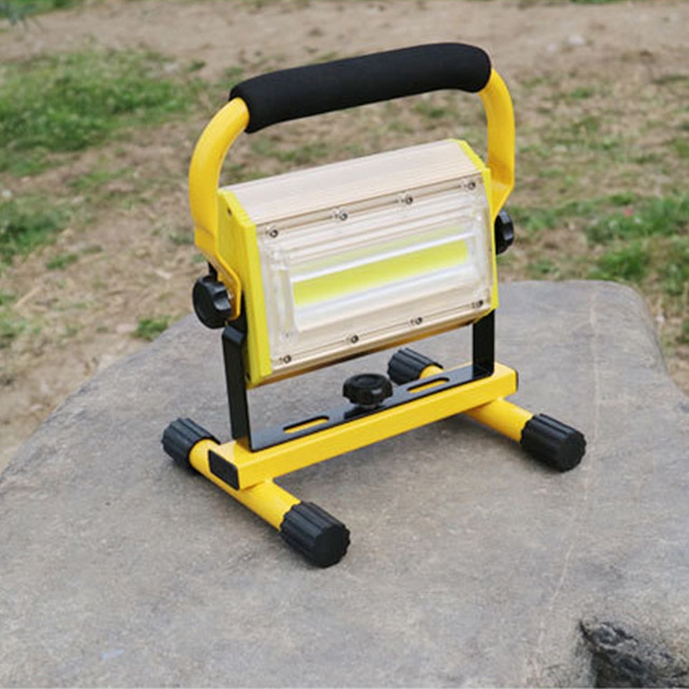 Puissant 100W LED lumière de secours lampe d'inondation projecteur 100W COB LED extérieur jardin Portable lampe avec 6x18650 batterie et chargeur