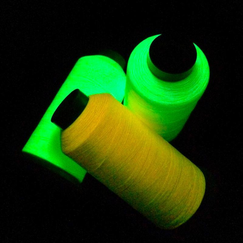 2 rolki hafty nici do szycia 1000 metrów szpula Luminous świecące w ciemności maszyna do szycia szycia akcesoria do rękodzieła