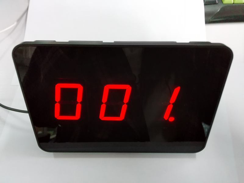 433MHz Wireless Waiter Service Queuing Call System Receiver Host K-2000A 3-digit Number