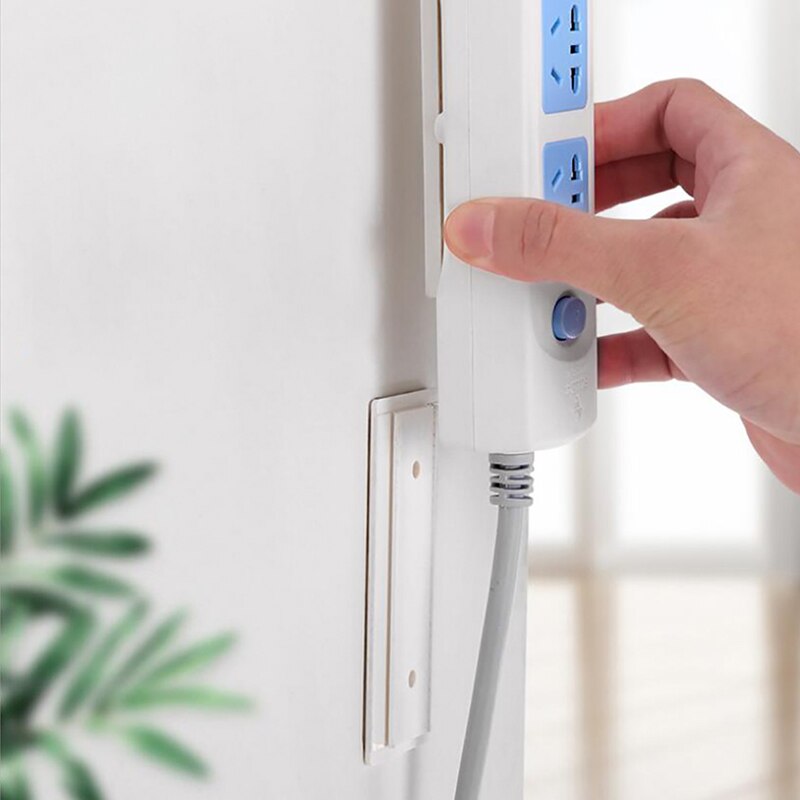 Wall Fixer Power Strip Houders Opslag Naadloze Punch-gratis Plug Sticker Houder Voor Sockets Muur Houders