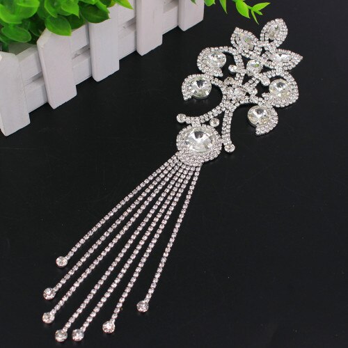 Nuevos parches de cristal brillantes de color AB hechos a mano, exquisitos, apliques de diamantes de imitación cosidos con piedras, cuentas de lentejuelas para cinturón: Silver