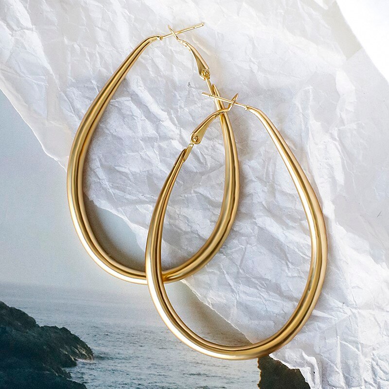 AMORCOME Gold Color Metal Round Ring Trendy Hoop Earrings For Women Geometric Statement Earrings Wedding Jewelry