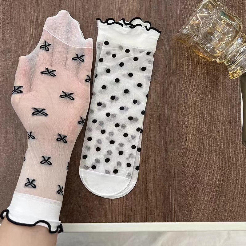 Sokken Vrouwen Ultradunne Vrouwelijke Middelste Buis Ruche Mesh Sokken Dot Love Print Zomer Zijde Schattige Kawaii Lolita Dunne Kous
