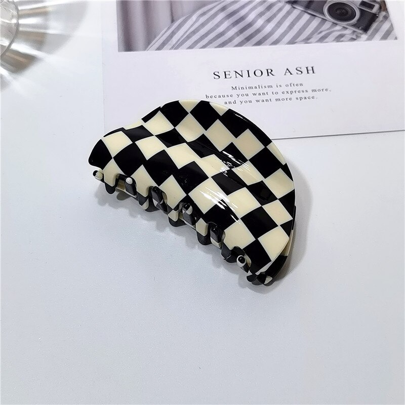 Zwart Wit Plaid Acetaat Haar Klauw Clips Voor Meisjes Grote Haarspelden Vrouwen Bobby Pin Accessoires Hoofddeksels Make Hair Styling Tool: semicircle 9cm