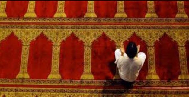 Chenille Parel Gebedskleed (Maroon) Moslim Islamitische سجاد صلاة مسلم هدية إسلامية Sijad Salat Moslim Hadiat 'Iislamia