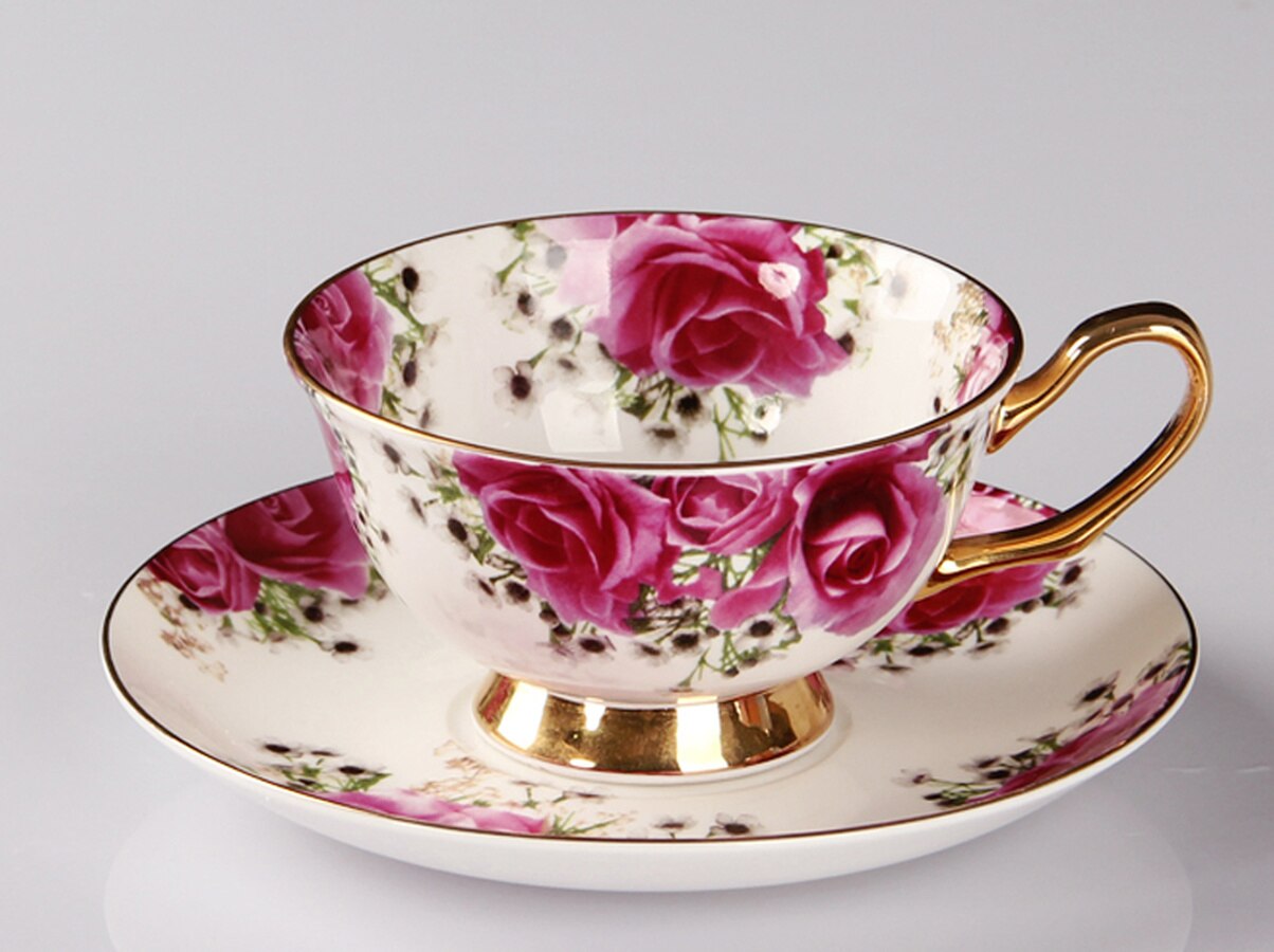 Royal Classic Bone China Porcelain Tea Cup Sets English Teacup and Saucer Xicaras Miniature reusable Cup Saucer E5
