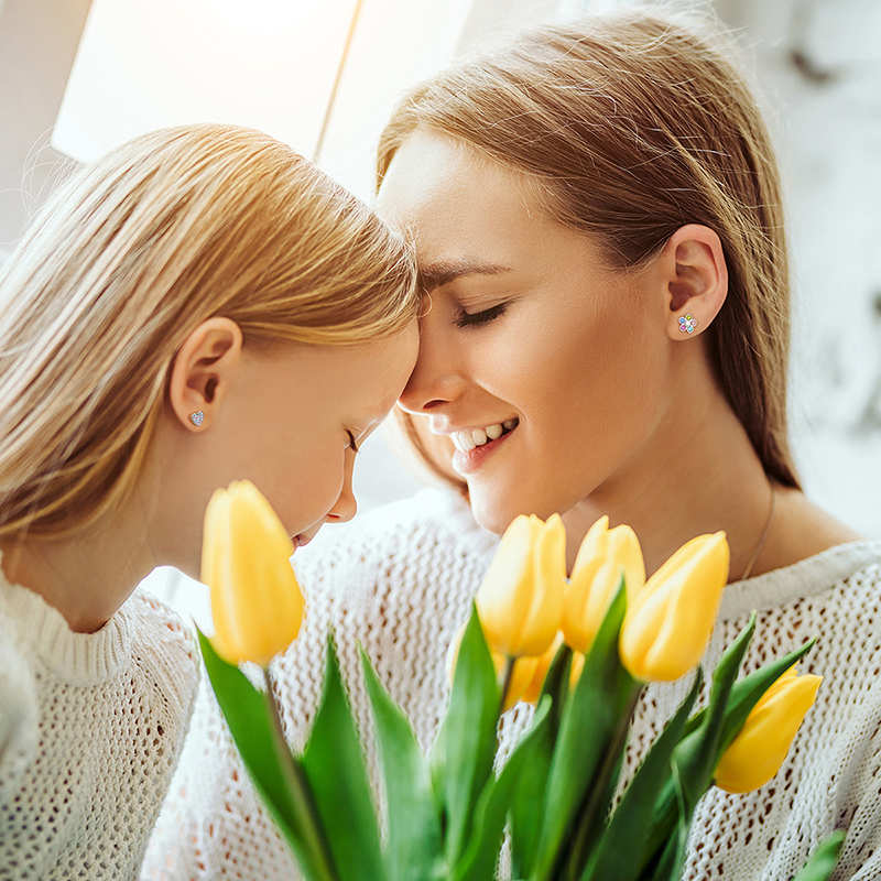 1/ 6 paar hypoallergene oorbellen met schroefsluiting voor dames en meisjes, set 20g , 316l schattige oorbellen met zirkonia steentjes van roestvrij staal met schroefsluiting.