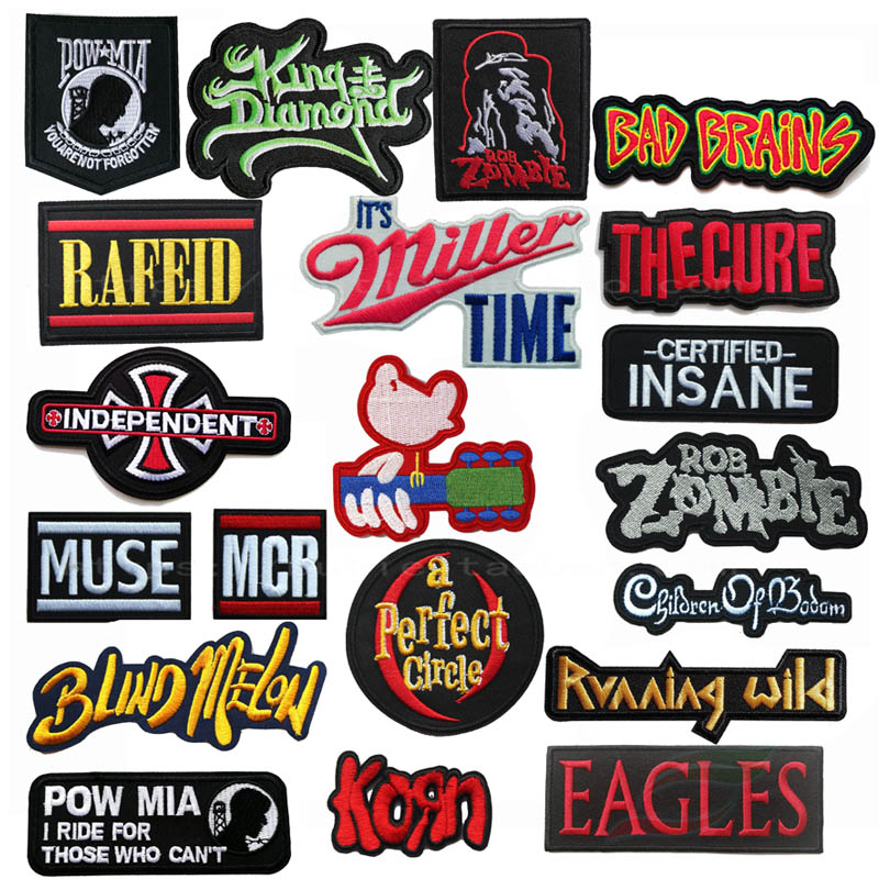 Plakband strijken, badges plakken, kleding borduren