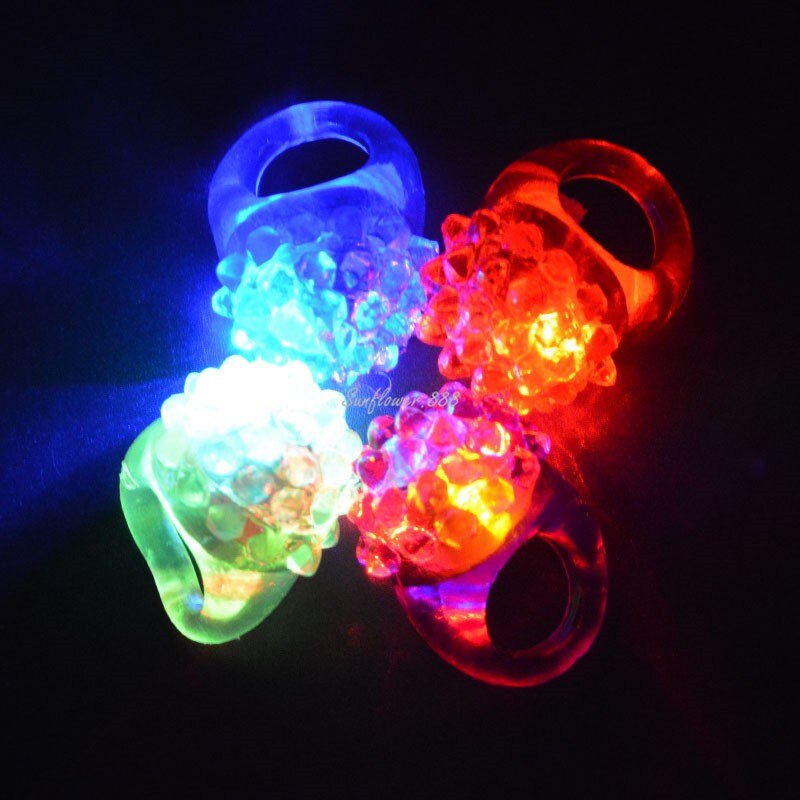 24 LED Licht hoch Gelee Holprigen Ringe Groß Party Favor-Blinkt Finger Ring für Bar Parteien-Verschiedene Farben