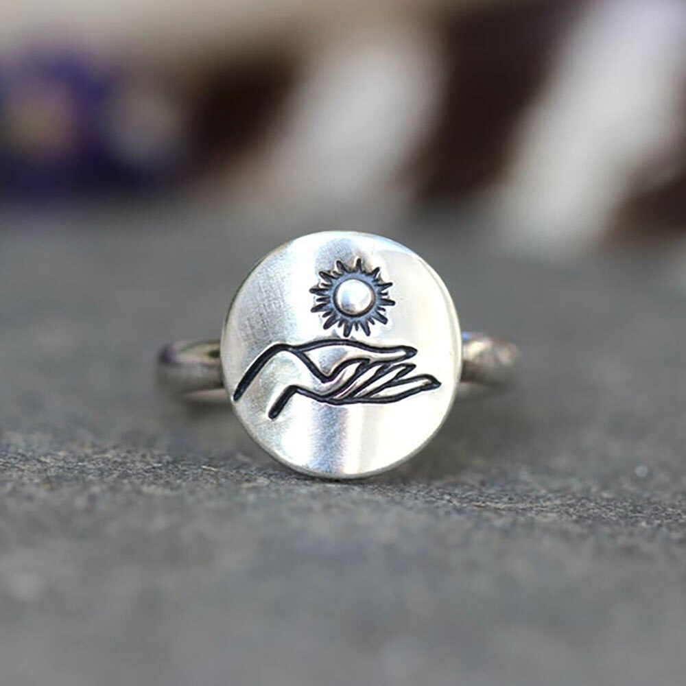 Anillo de plata tallado hecho a mano para hombre y mujer, sortija con forma de luna y sol, de amistad: 10 / SUN