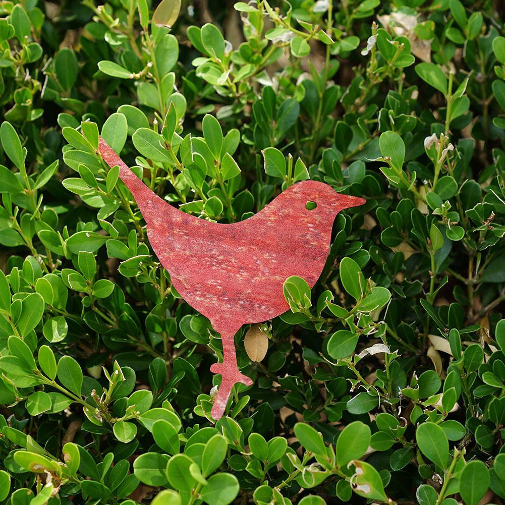 Rusty Metal Bird Garden Decoration Outdoor Fence Decor Sparrow Metal Birds Outdoors Garden Decoration Ornament Statues