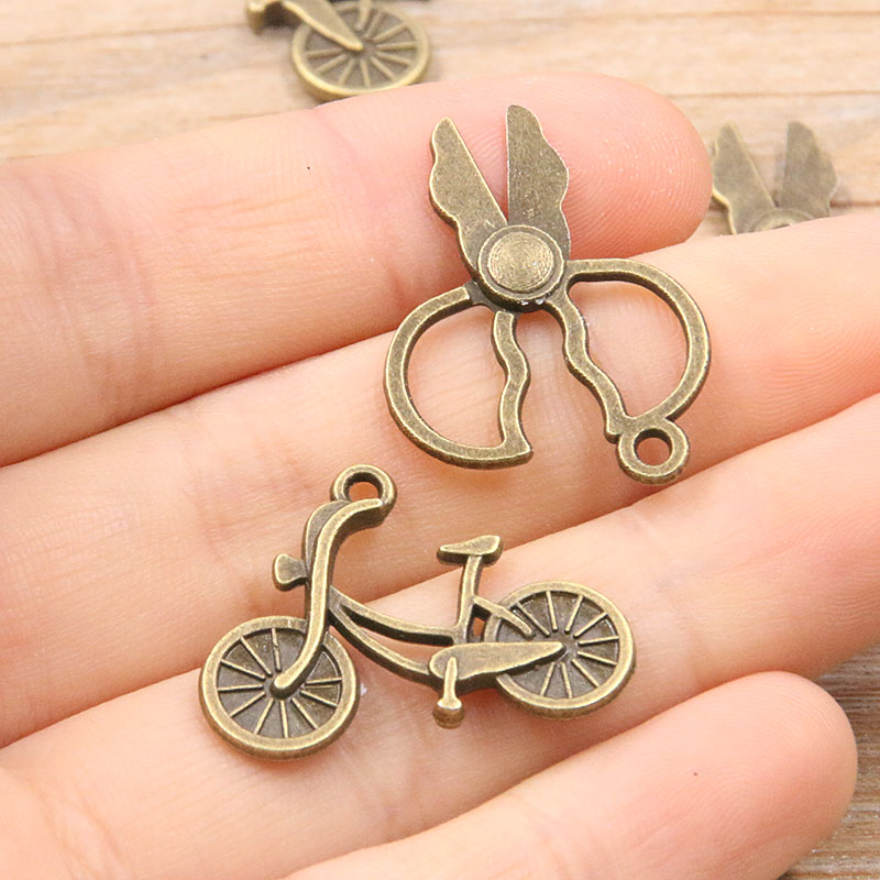 20Stck 3 Arten Spritze Stethoskop Reize Medizin Flasche Thermometer Anhänger Schmuck, Der Für DIY Handgemachte Handwerk