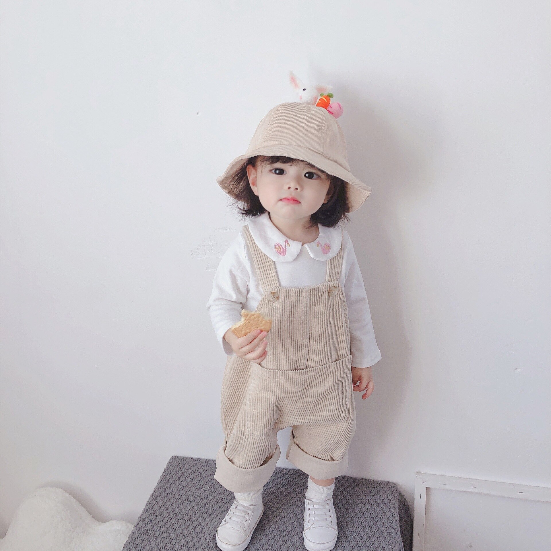 Kids Overalls Baby Overalls Solid Corduroy Boys Pants Autumn Winter Overalls For Children Girls Clothing: 9M