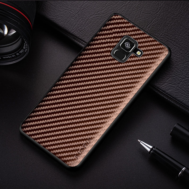 Telefondeksel i karbonfibertekstur til samsung galaxy  a8 pluss mykt bakdeksel til samsung galaxy  a8 -deksel: Galakse  a8 pluss 2018 / Kaffe