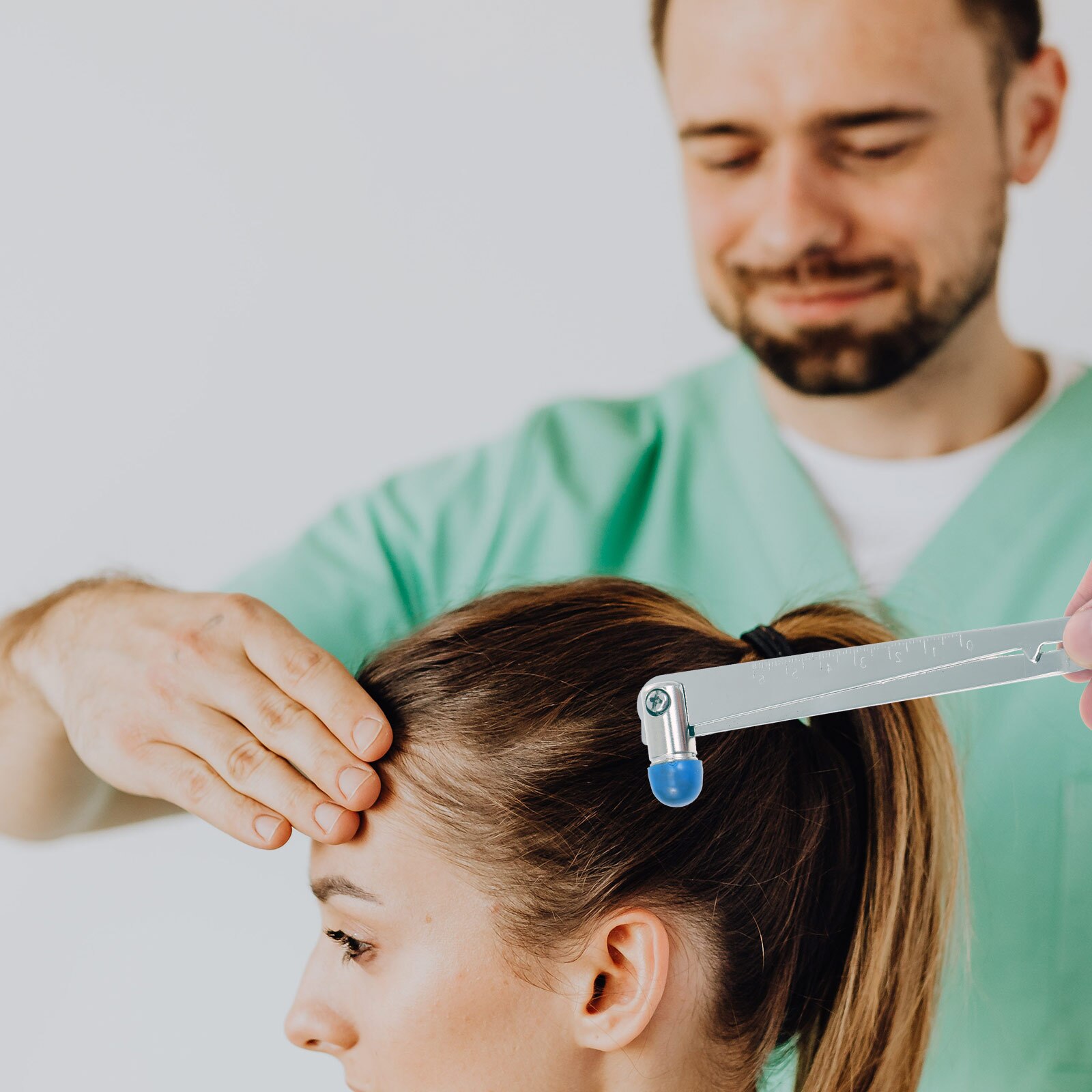 Neurological Hammer Multi-functional Diagnostic Equipment Percussion Hammer (Silver)