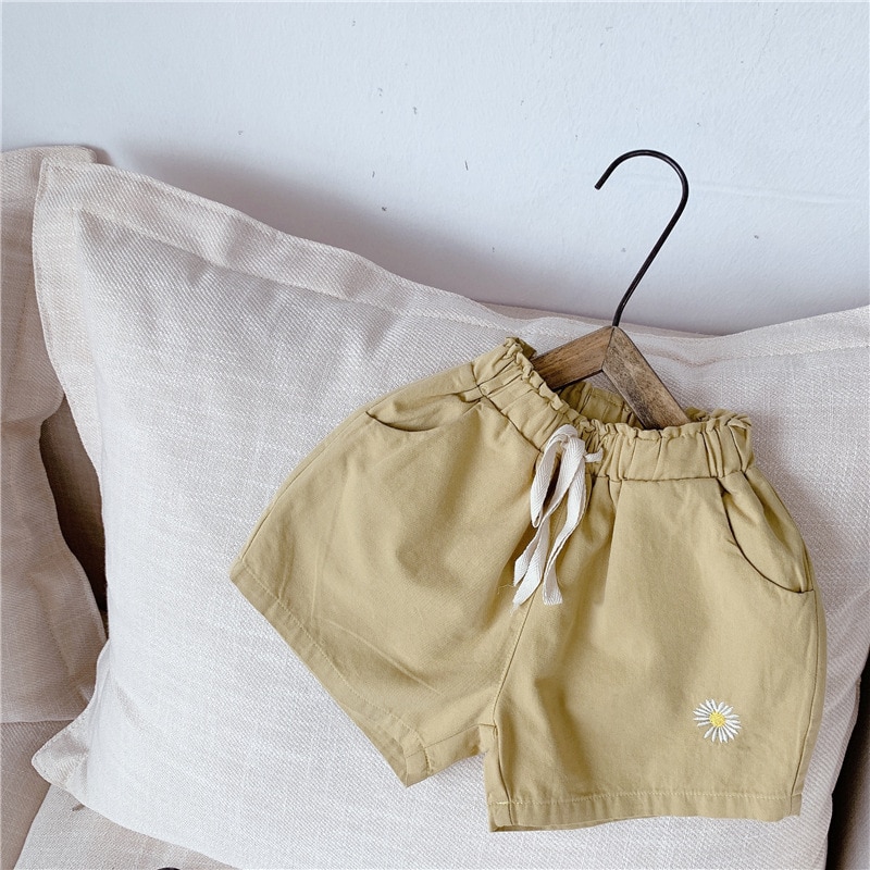 baby jenter bomull blomster broderi shorts sommer låve uformelt 3 farger shorts 1-6y: Gul / 6t