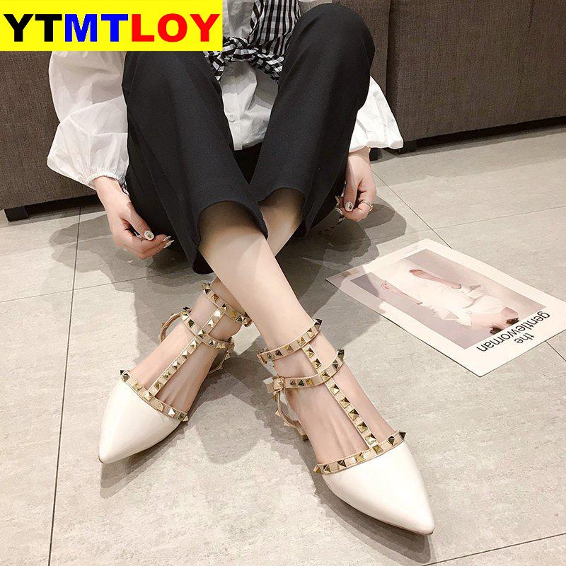 Summer Women Sandals T Strap Rivets Sandal Patent Leather Dress Shoes White Wedding Shoes Flat Sandal