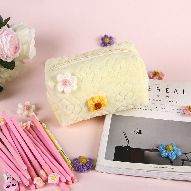 Borsa cosmetica di bellezza per donna moda ragazza Kawaii fiore cosmetici morbidi borse per trucco organizzatore multifunzione per astucci per studenti: Yellow