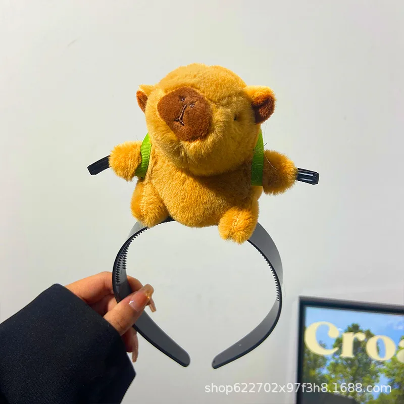 Diadema de capibara de dibujos animados divertidos, diademas de muñecos de peluche feos, herramienta de fijación de peinado, diadema para mujer, accesorios para el cabello: Caqui oscuro