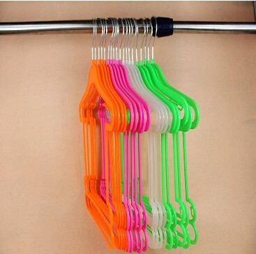 Petit cintre de body en plastique pour bébé, enfants, meilleur Style (20 pièces/lot),: Mix color
