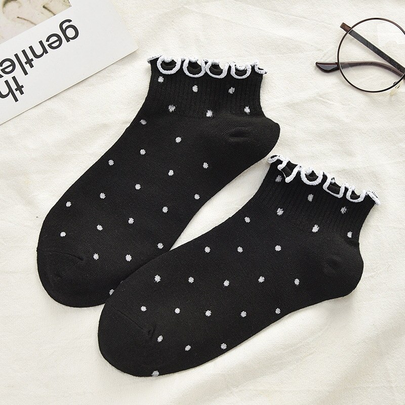 women cotton cusual White Black socks Girls cute crimped ankle socks Stripes Dots Heart short Socks 34-40: Dots Black