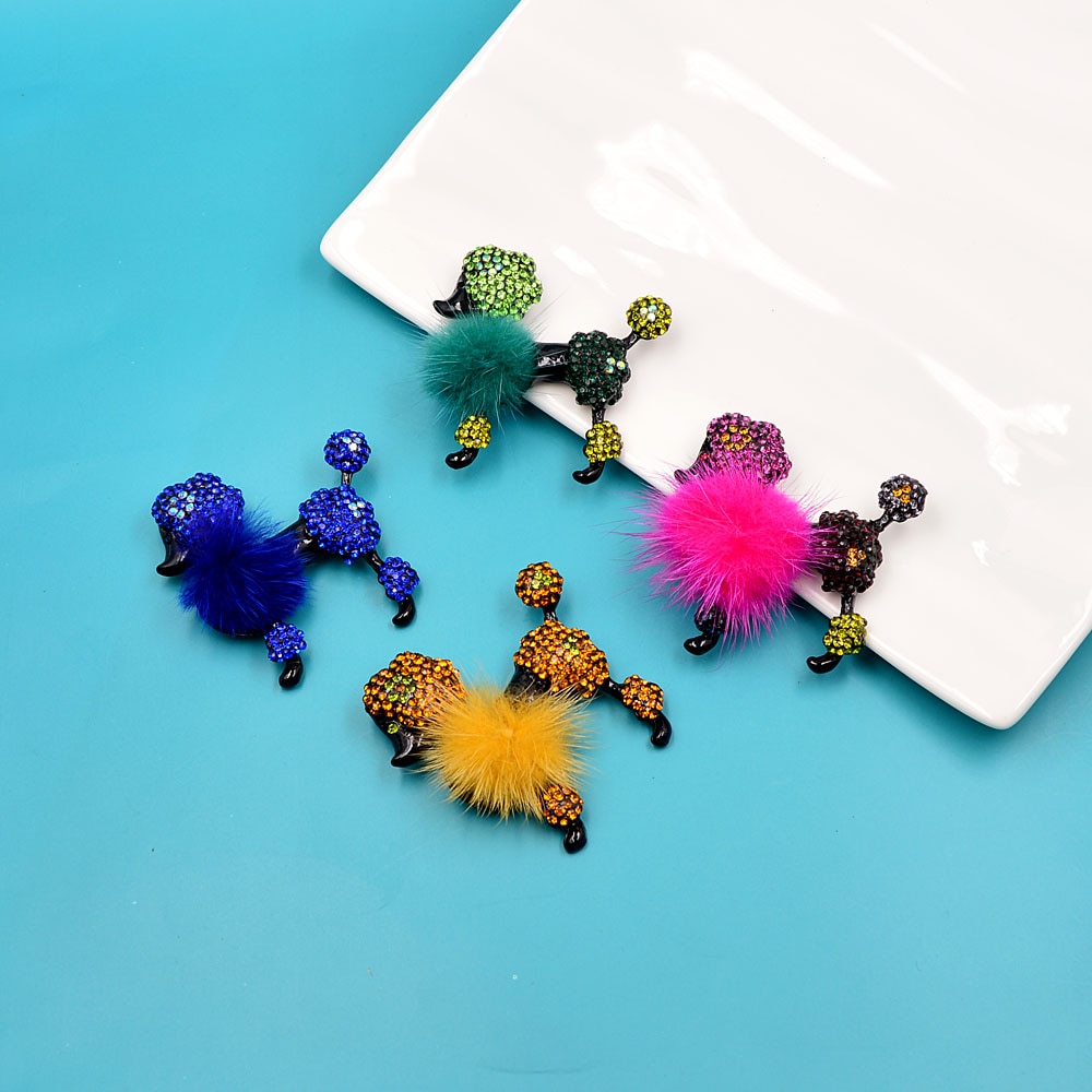 CINDY XIANG Puffer Ball Dog Brooch Poodle Brooches For Women Cute Puppy Pin Jewelry 4 Colors Available