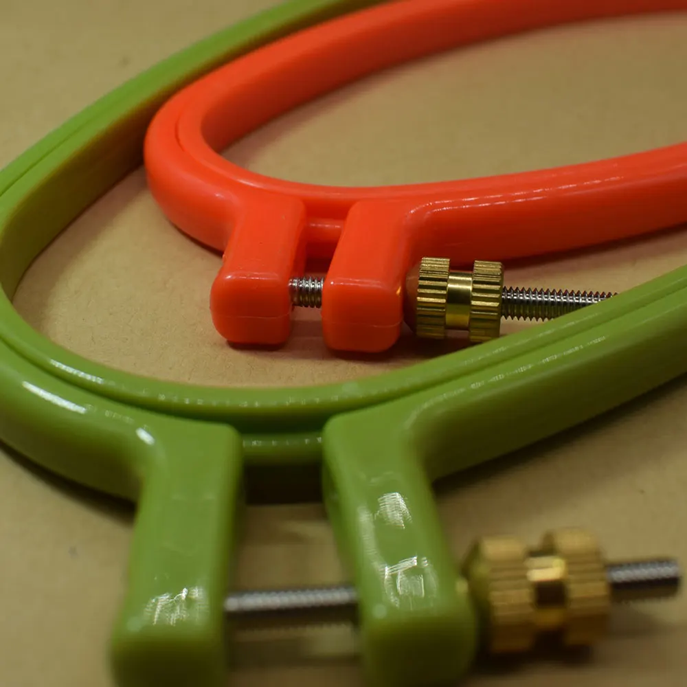 Adjustable Oval Embroidery Frames for Cross Stich Embroidery Hoop Ring Sewing Sewing Needlework Quilting Accesseries Tools