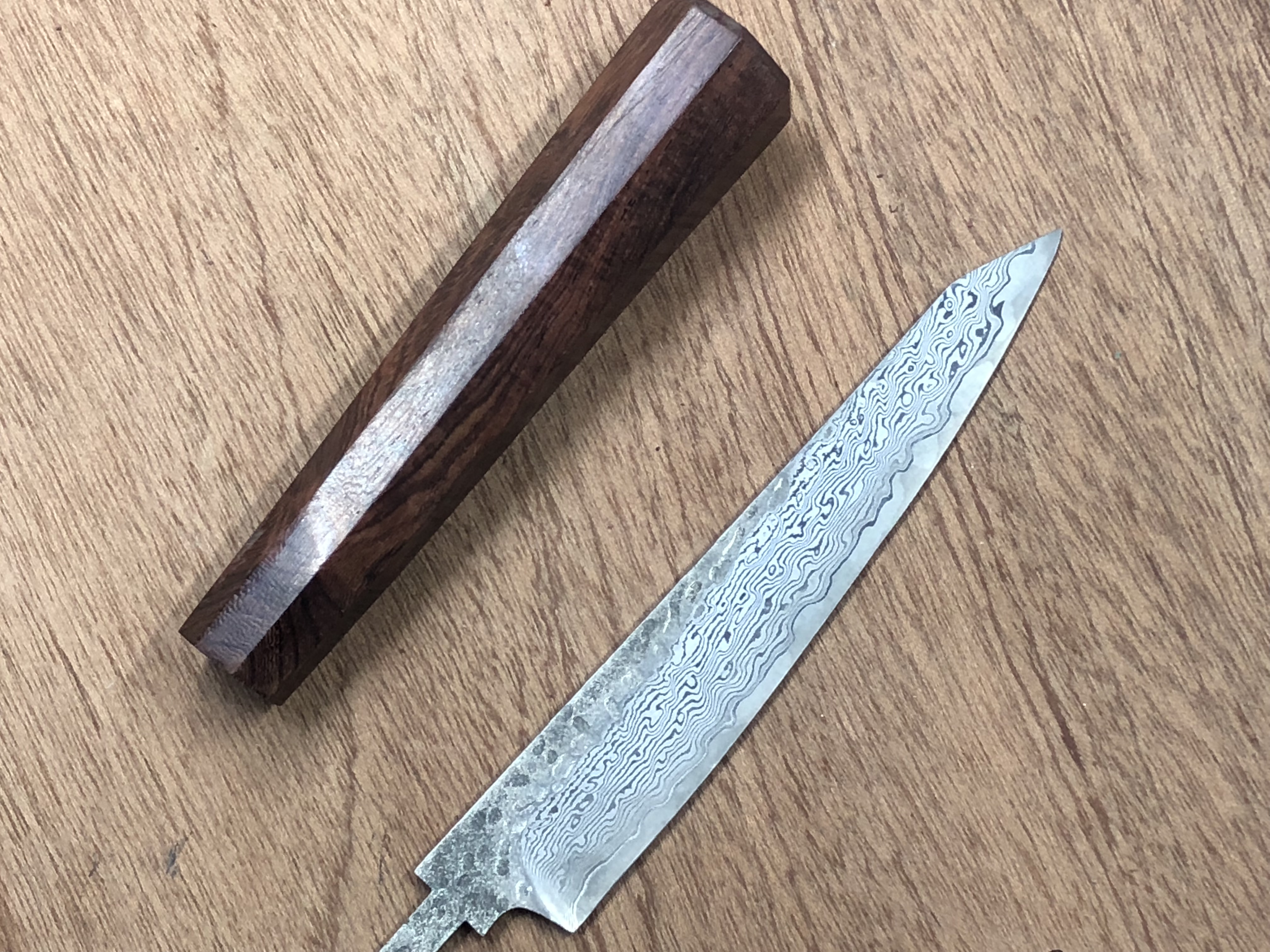 Trebearbeidingsprosjekt - gyuto kokkekniv tom japansk premium  vg10 damask 67 lag smidd stål - ingen logo gyut