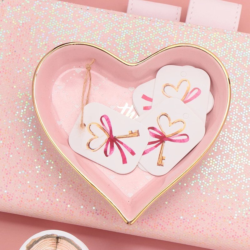 50 st vackra blommor papper taggar med hamp rep valentines bröllop äktenskap etiketter paket diy fest dekoration hängande tagg